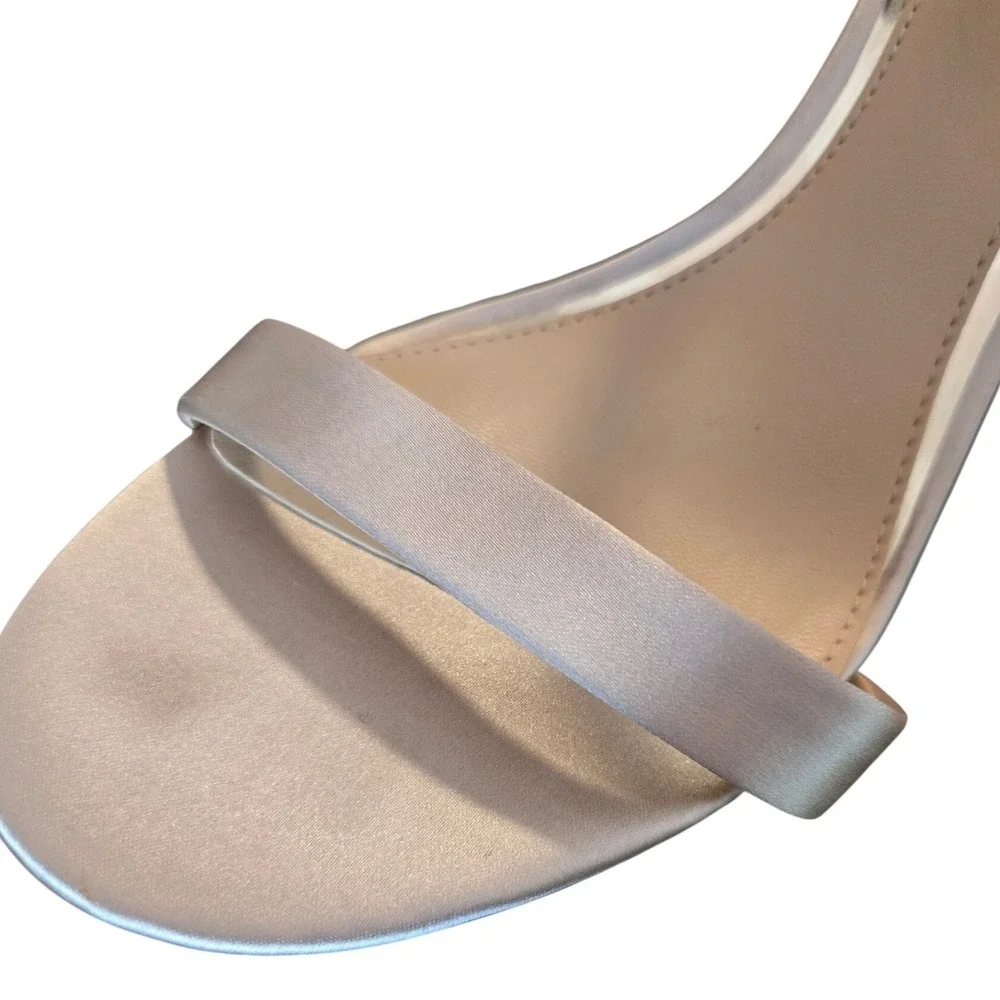 Badgley Mischka Satin Rhinestone Heels‎ 6.5 Blush Pink Formal Wedding Prom